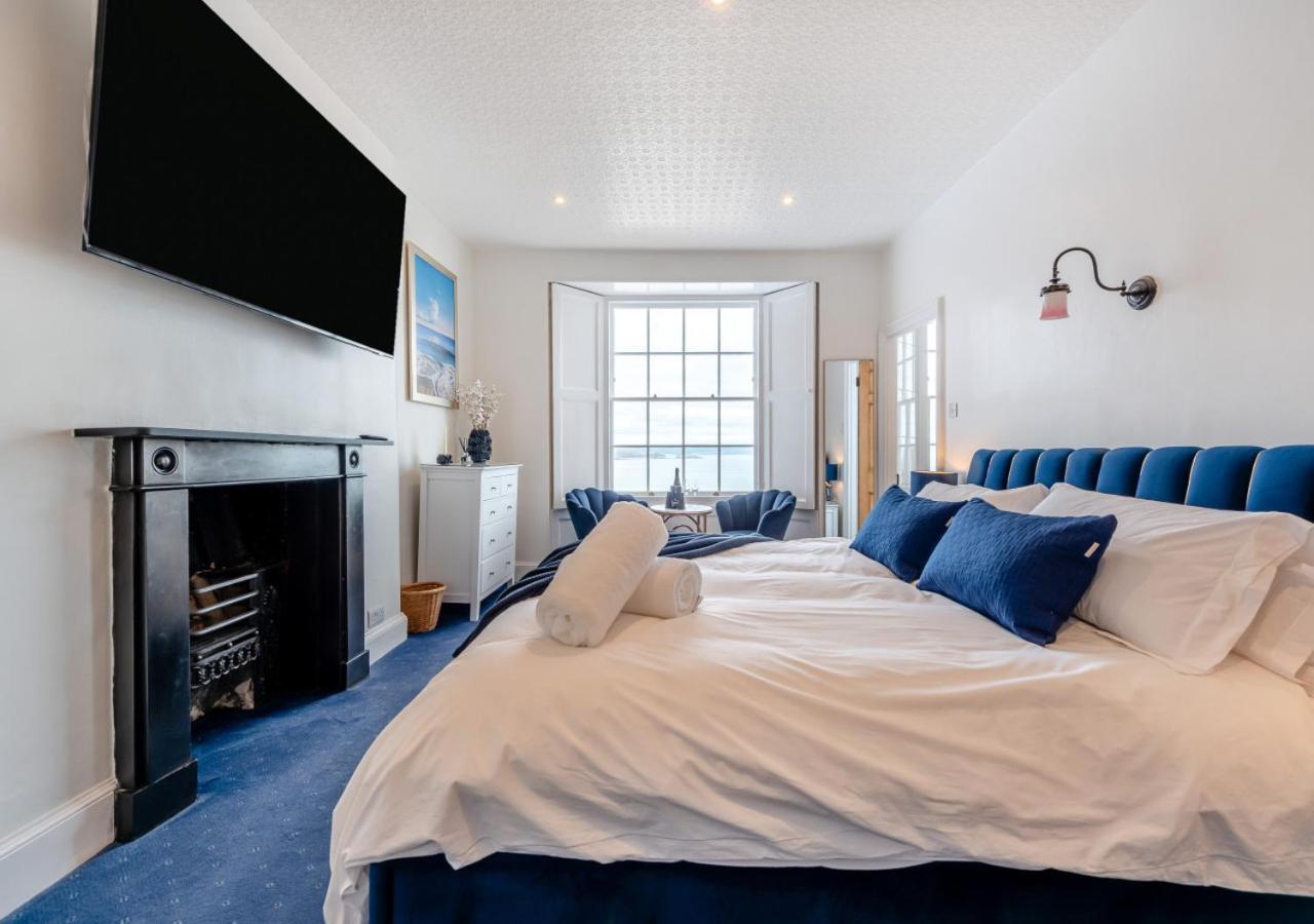 Villa Clifton House Tenby Esterno foto