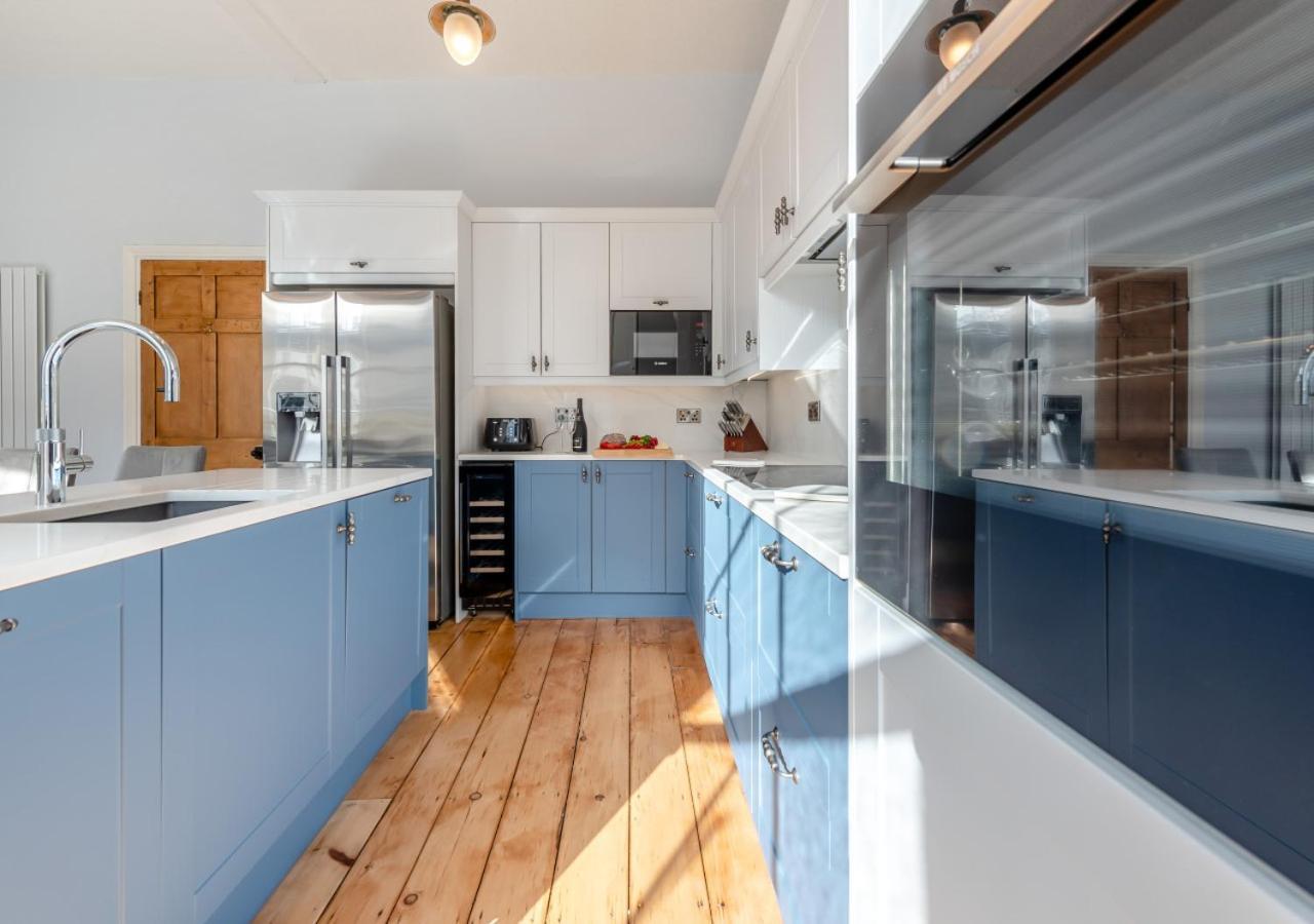 Villa Clifton House Tenby Esterno foto