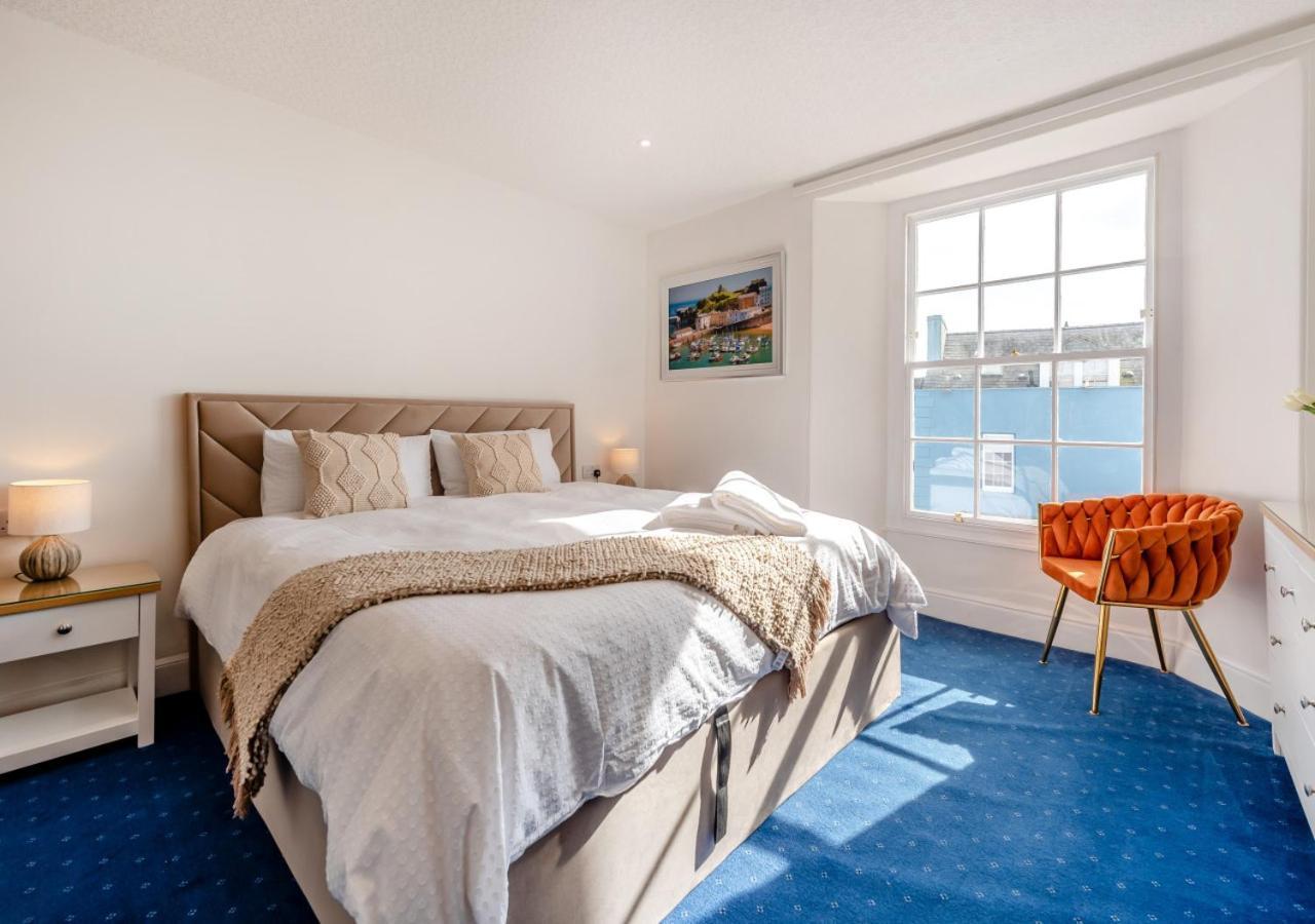 Villa Clifton House Tenby Esterno foto